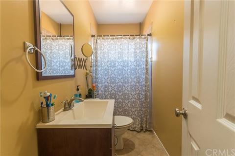 2921 Gale Ave, Long Beach, CA 90810 photo 11