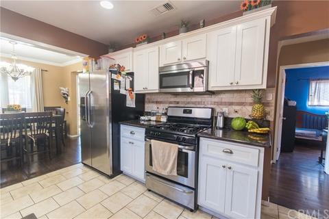 2921 Gale Ave, Long Beach, CA 90810 photo 9