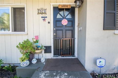 2921 Gale Ave, Long Beach, CA 90810 photo 3