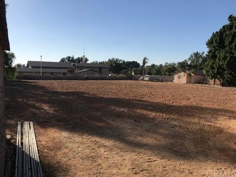 4363 Agate St, Riverside, CA 92509 photo 9