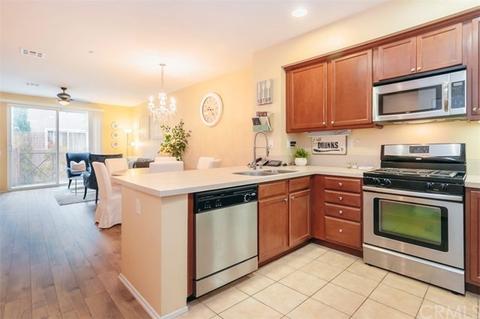 500 N Willowbrook Ave #H5, Compton, CA 90220 photo 8