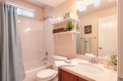 500 N Willowbrook Ave #H5, Compton, CA 90220 photo 13