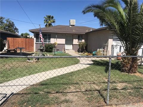 520 E Mayberry Ave, Hemet, CA 92543 photo 2
