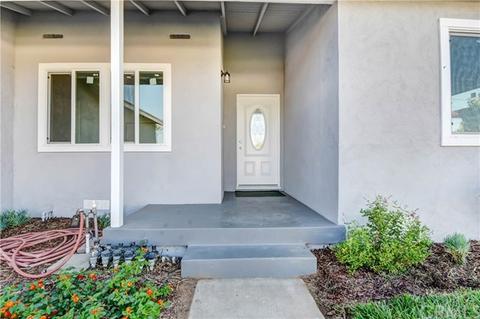 670 S Sycamore Ave, Rialto, CA 92376 photo 3