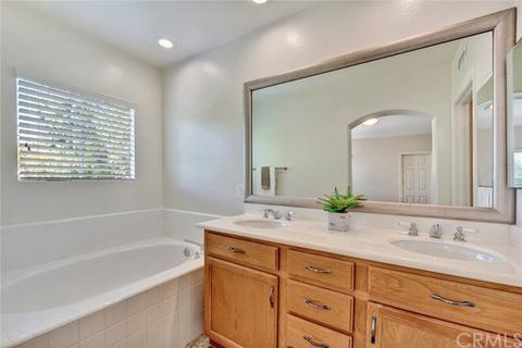 2911 Player Ln, Tustin, CA 92782 photo 4
