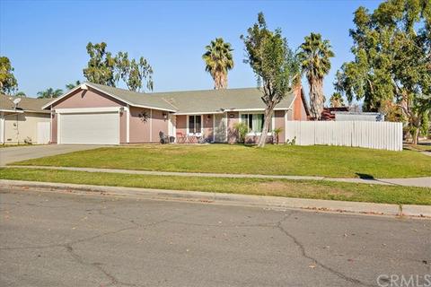 252 E Scott St, Rialto, CA 92376 photo 21
