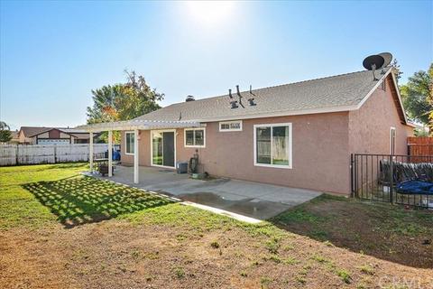 252 E Scott St, Rialto, CA 92376 photo 18
