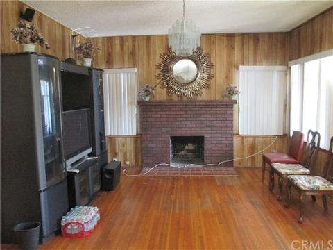 521 E 11th St, Long Beach, CA 90813 photo 1