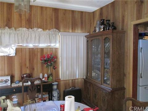 521 E 11th St, Long Beach, CA 90813 photo 2
