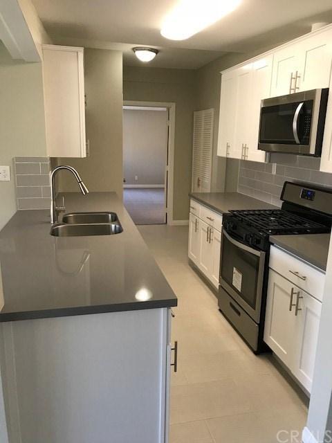 8042 Century Blvd, Paramount, CA 90723 photo 7