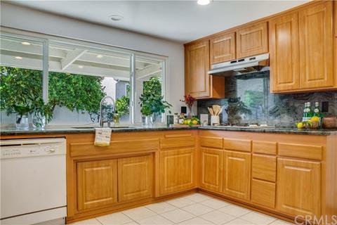 6052 Barbados Ave, Cypress, CA 90630 photo 8