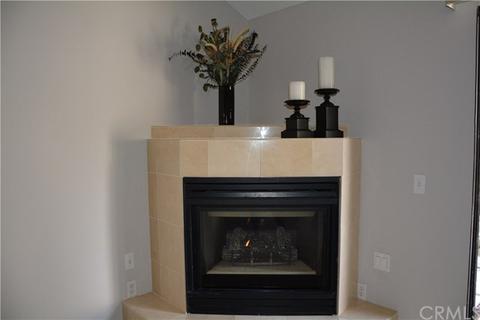 1663 Shady Brook Dr #82, Fullerton, CA 92831 photo 3