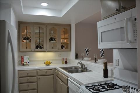 1663 Shady Brook Dr #82, Fullerton, CA 92831 photo 4