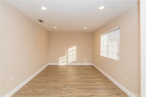 8001 Rose St, Paramount, CA 90723 photo 17
