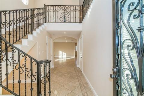 8001 Rose St, Paramount, CA 90723 photo 4