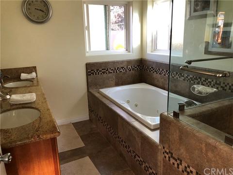 35647 Panorama Dr, Yucaipa, CA 92399 photo 11