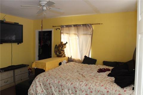 1422 S Dwight Ave, Compton, CA 90220 photo 10