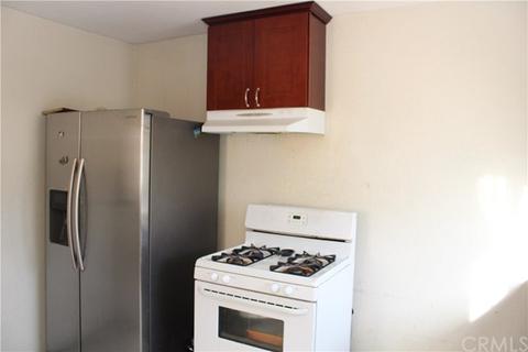 1422 S Dwight Ave, Compton, CA 90220 photo 7