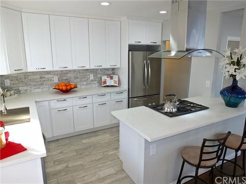 3057 N Greenbrier Rd, Long Beach, CA 90808 photo 4