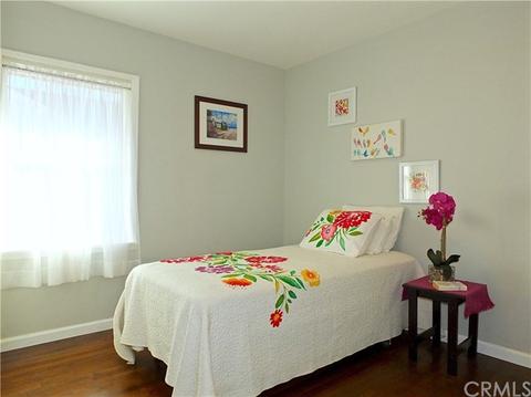 3057 N Greenbrier Rd, Long Beach, CA 90808 photo 13