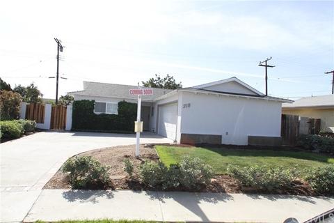 318 E Clarion Dr, Carson, CA 90745 photo 2