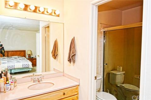12466 Fallcreek Ln, Cerritos, CA 90703 photo 18