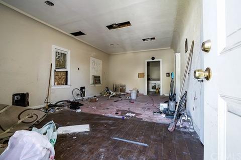 8740 Cedar St, Bellflower, CA 90706 photo 9
