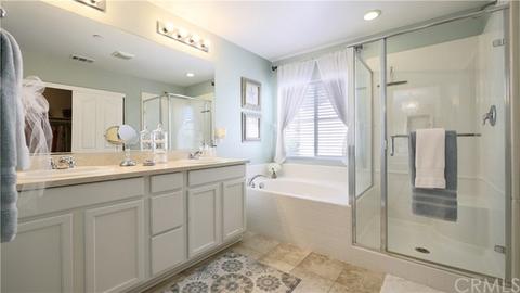 17637 Comfrey Dr, San Bernardino, CA 92407 photo 13
