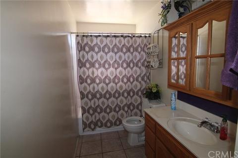 5524 Myrtle Ave, Long Beach, CA 90805 photo 8