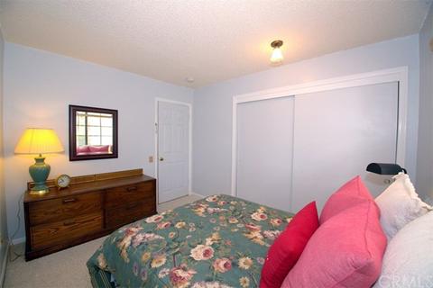 3805 Monserate Ter, Fallbrook, CA 92028 photo 10
