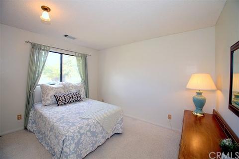 3805 Monserate Ter, Fallbrook, CA 92028 photo 11