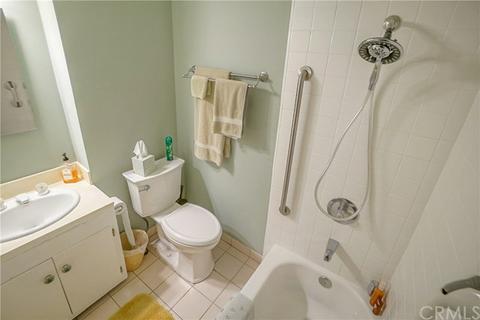 4551 Pasadena Ave, Long Beach, CA 90807 photo 17