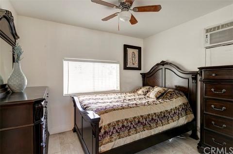 13704 S Willowbrook Ave, Compton, CA 90222 photo 11