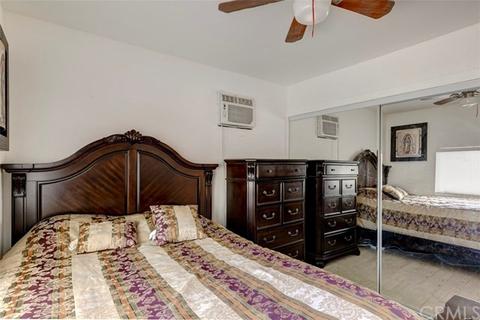 13704 S Willowbrook Ave, Compton, CA 90222 photo 12