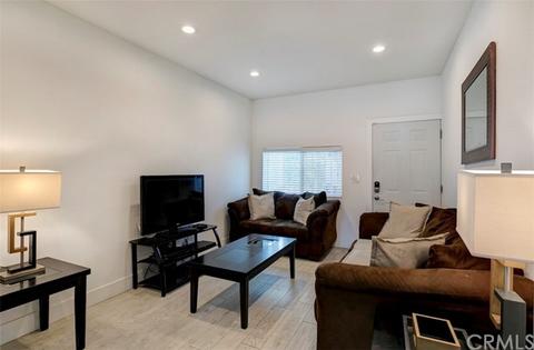 13704 S Willowbrook Ave, Compton, CA 90222 photo 4