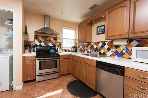 1083 E Ridgewood St, Long Beach, CA 90807 photo 16