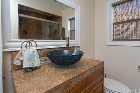 1083 E Ridgewood St, Long Beach, CA 90807 photo 15