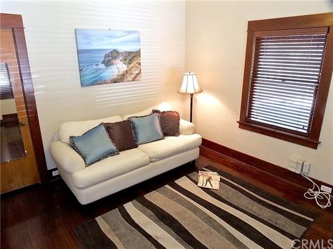 589 Walnut Ave, Long Beach, CA 90802 photo 17
