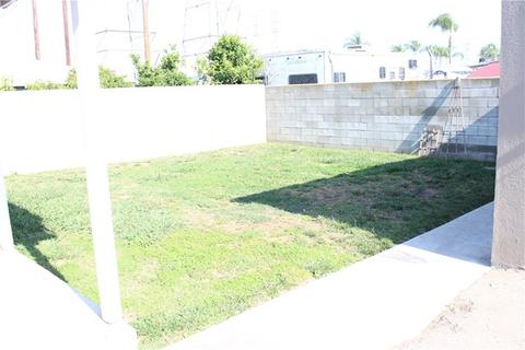 8734 Walnut St, Bellflower, CA 90706 photo 12