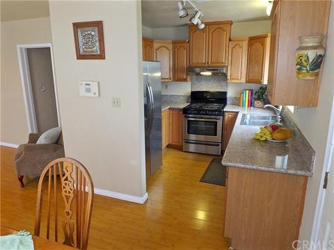 2652 Webster Ave, Long Beach, CA 90810 photo 9