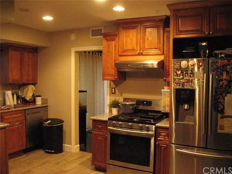 345 W 218th St, Carson, CA 90745 photo 2