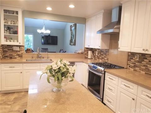 631 Macadamia Ln, Placentia, CA 92870 photo 1
