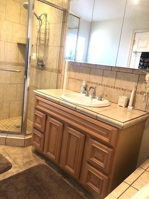 3519 E Hedda St, Long Beach, CA 90805 photo 6