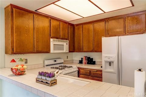 16211 Downey Ave #65, Paramount, CA 90723 photo 8