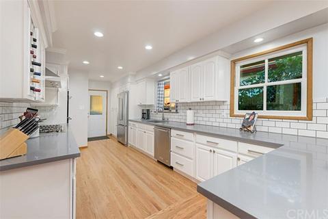 719 E Marshall Pl, Long Beach, CA 90807 photo 9