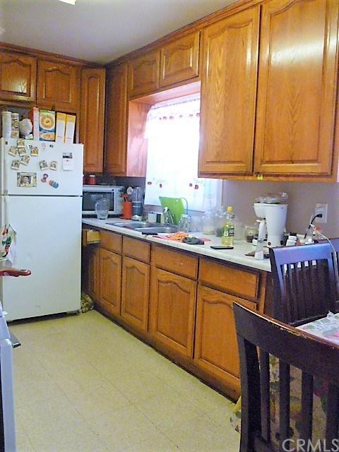 1102 W 131st St, Compton, CA 90222 photo 4