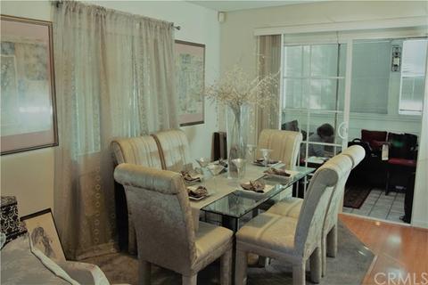 410 W 220th St #8, Carson, CA 90745 photo 4
