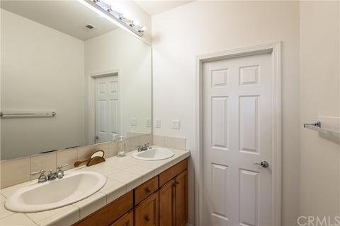 23037 Serra Dr, Carson, CA 90745 photo 8