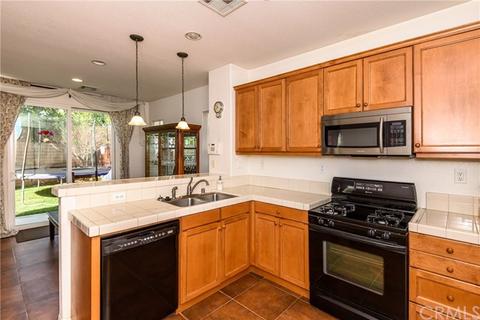 23037 Serra Dr, Carson, CA 90745 photo 3