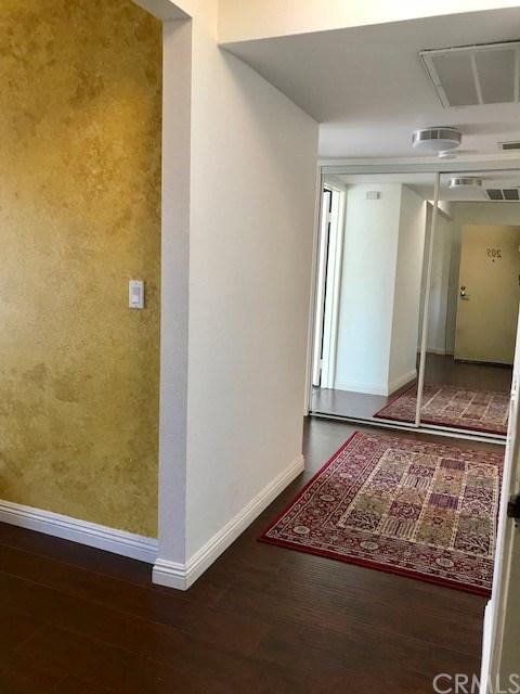 372 E Ashtabula St #205, Pasadena, CA 91104 photo 6